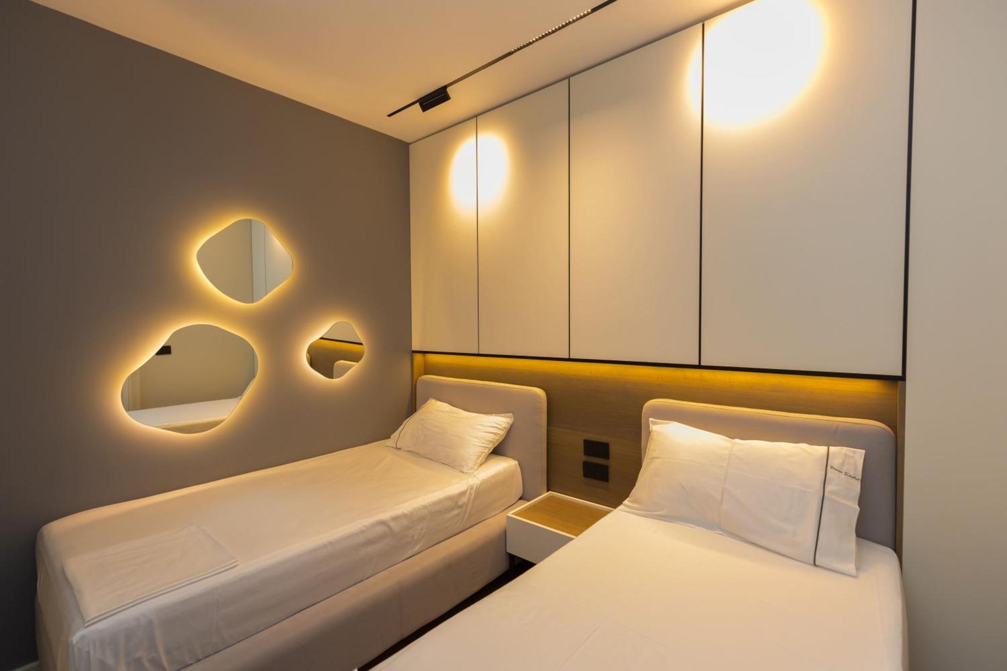 Diora'S Hotel And Apartments Vlorë Chambre photo